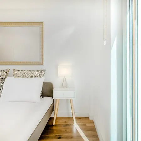 At Santo Antonio Flat * Lisboa