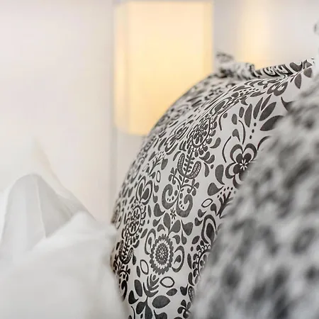 At Santo Antonio Flat Lisboa