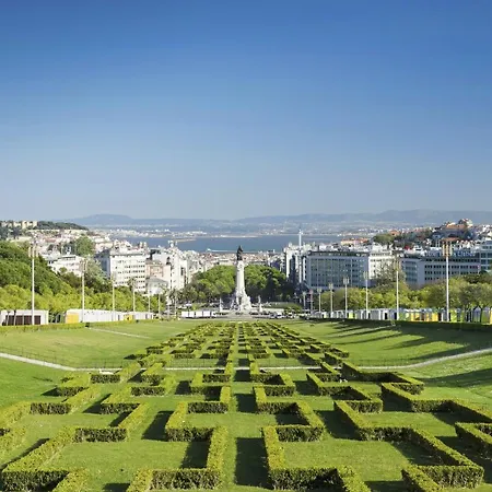 At Santo Antonio Flat * Lisboa