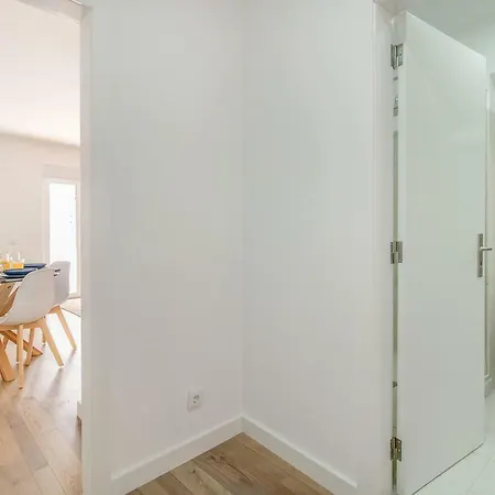 At Santo Antonio Flat *